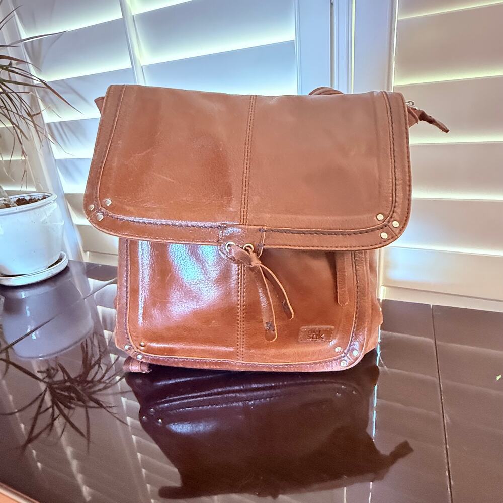 The Sak Brown Leather Crossbody Flap Bag Adjustable Strap Boho Messenger Purse